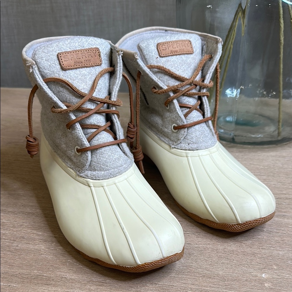 Sperry Duck Boots | Size 9.5M | $35 OBO